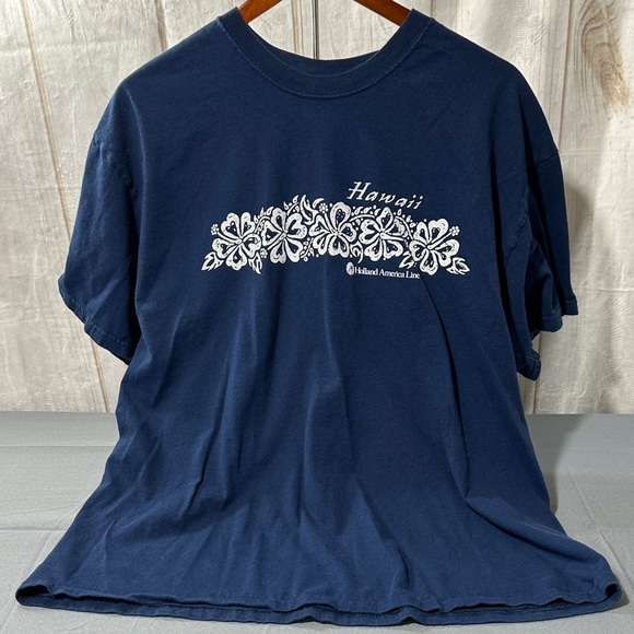Hanes Tops - Hanes Heavyweight T-Shirt in Dark Blue